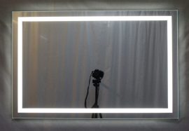 világító tükör 100 x 65 cm 2,5 cm széles LED világítással, kapcsolóval